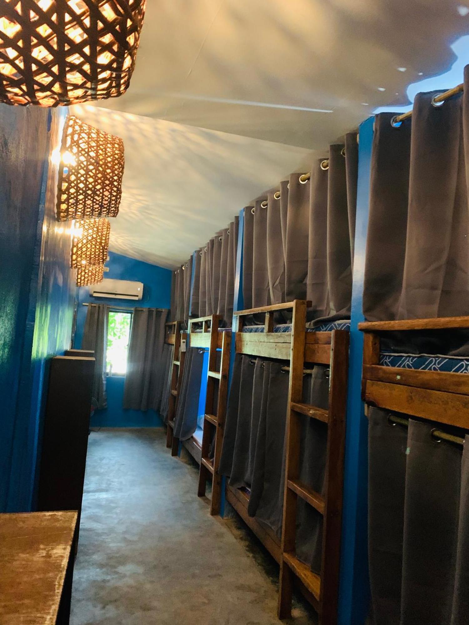 Jaydy Hostel Хенераль-Луна Екстер'єр фото