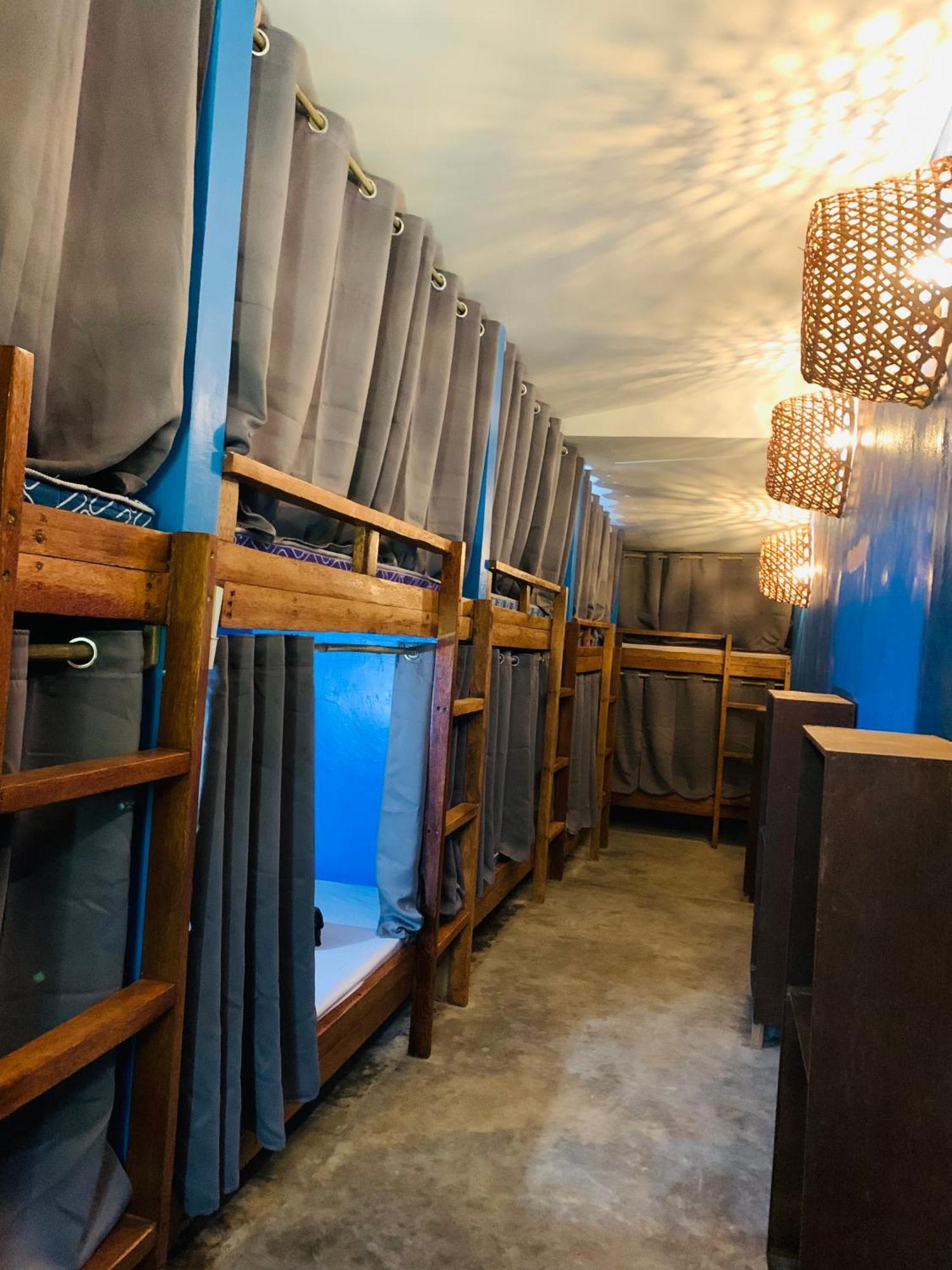 Jaydy Hostel Хенераль-Луна Екстер'єр фото