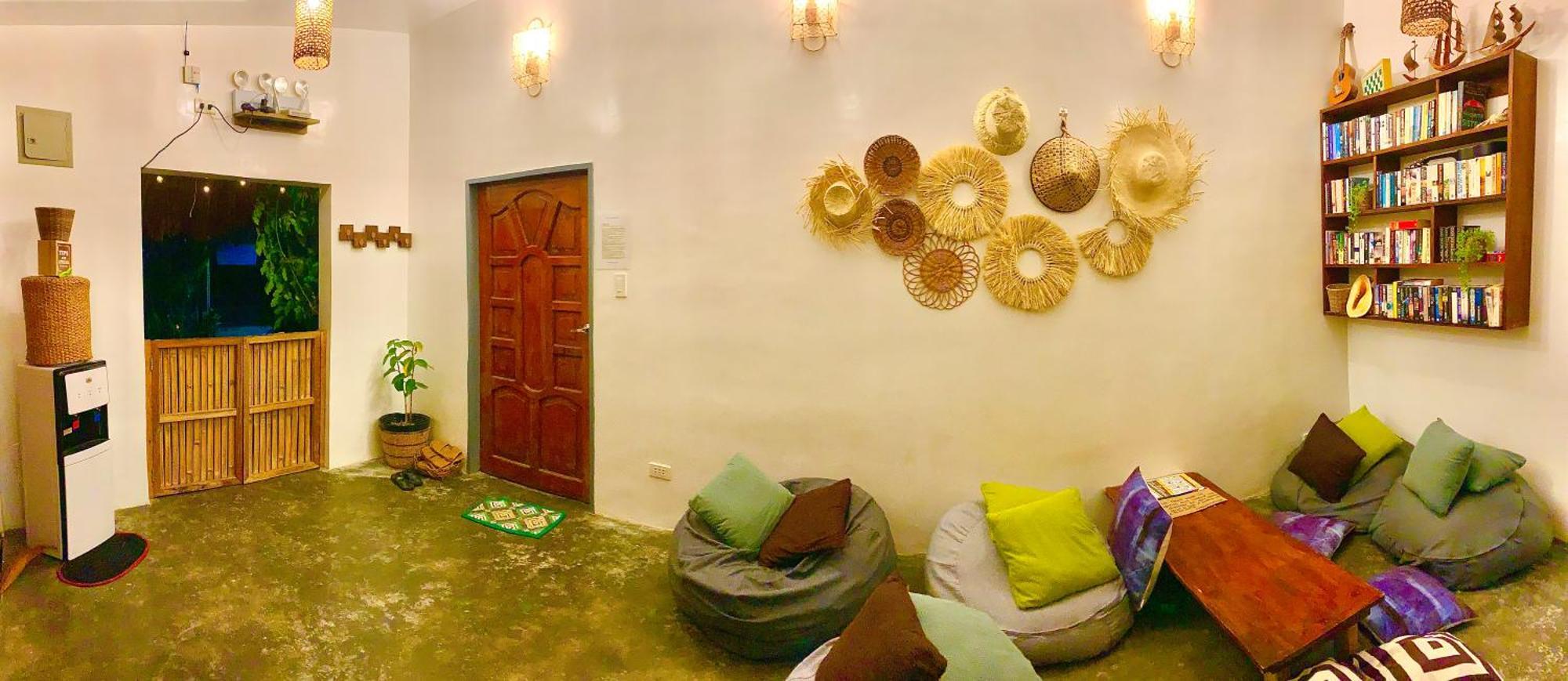 Jaydy Hostel Хенераль-Луна Екстер'єр фото